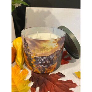 Bath & Body Works “Farmhouse Pumpkin & Spice” New 3 wick candle